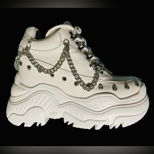 Anthony Wang Collection Goose Berry 05 - White